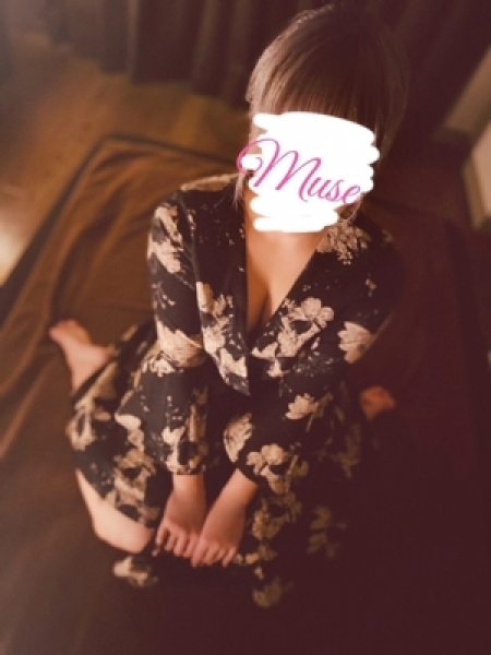 すう